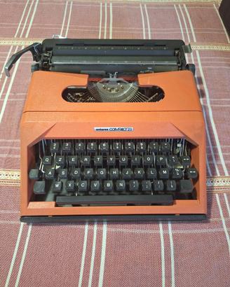 2 macchine da scrivere