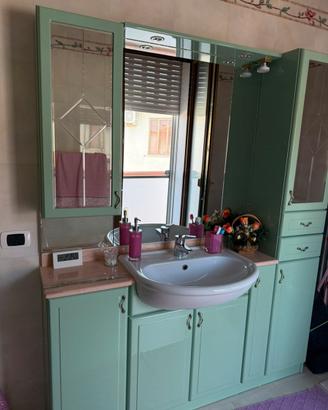 Mobiletto bagno