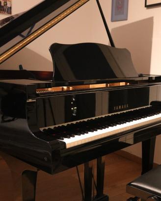 Pianoforte Yamaha C3  