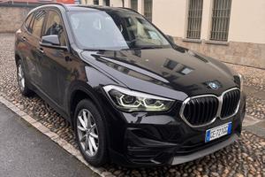 BMW X1 sDrive18d 2021 - 87.000 km - Nera