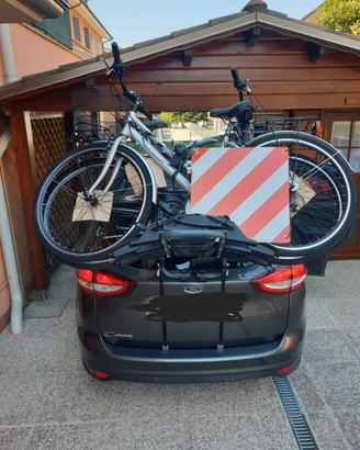 Porta biciclette da macchina