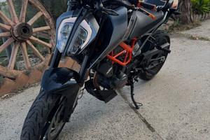 KTM 125 Duke - 2021