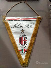gagliardetto ufficiale A.C. Milan 
