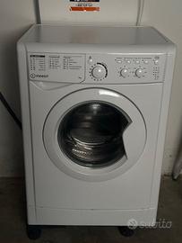 Lavatrice INDESIT