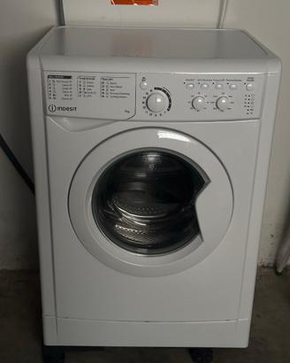 Lavatrice INDESIT