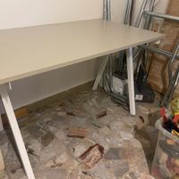 Tavolo IKEA trotten