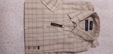 Camicia mezze maniche marroncino chiaro