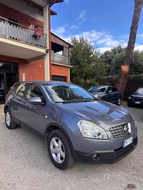 Nissan Qashqai 2.0 dCi DPF 4WD Tekna