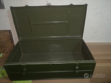 contenitore in ferro 82x42xh28 