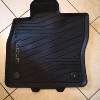 Coppia tappetini gomma anteriori Golf 8