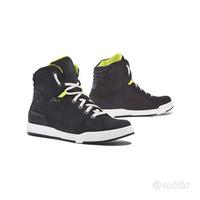 Scarpa moto swift flow estiva della forma