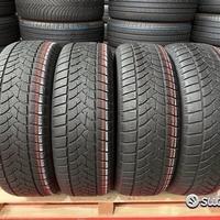 4 gomme 235 65 17 Dunlop Invernali