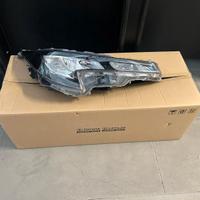 Faro anteriore destro Toyota Corolla 8111002S60