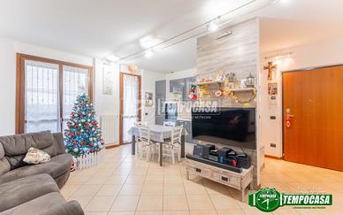 LUMINOSO TRILOCALE CON 100MQ DI GIARDINO A MAGENTA