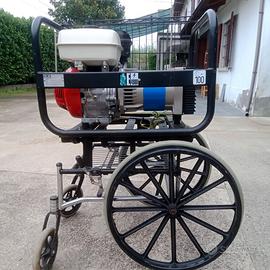 generatore a benzina 4 tempi 