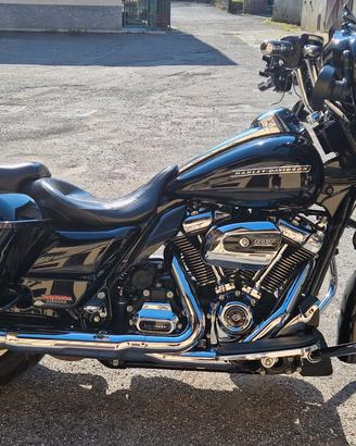 Harley-Davidson Sreet Glide