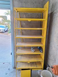 Scaffalatura autonegozio resti