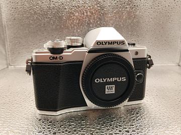 OLYMPUS E-M10 mark II - mirrorless digitale