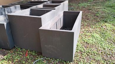 vasi per piante da terrazza o giardino