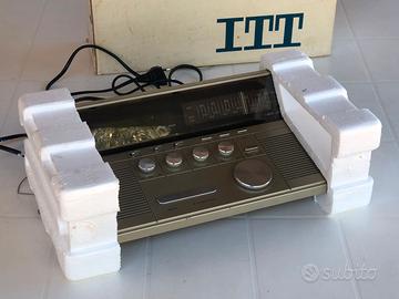ITT  SCR 200 Stereo Radio Sveglia