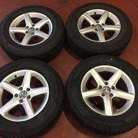 Gomme piu cerchi Vw Tiguan 215 65 16