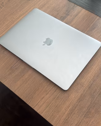Mac book pro 13