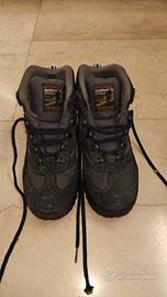 scarponi da montagna