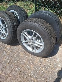 vendi n  4 gomme e cerchi  x peuggeot