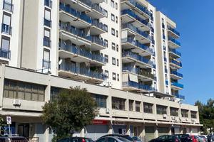 App.to uso ufficio in via salina piccola