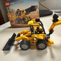 LEGO Technic 42197 - Scavatrice a cucchiaia