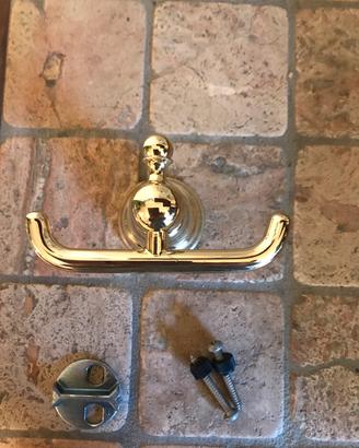Gancio appendiabiti da bagno in ottone