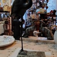 fenicottero scultura bronzo su basamento marmo