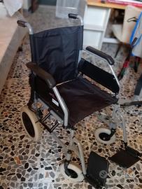 Sedia a Rotelle pieghevole
