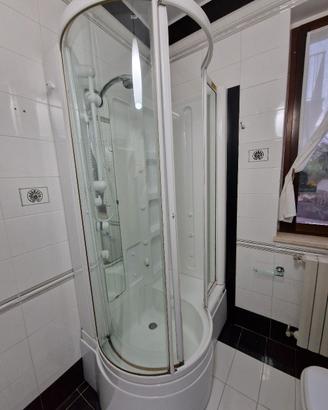 doccia con idromassaggio Teuco