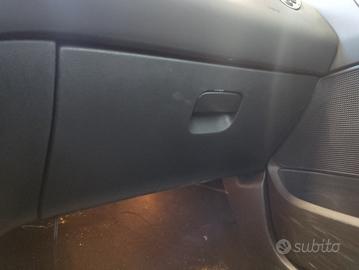 Cassetto portaoggetti PEUGEOT 308 del 2009