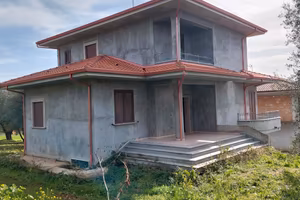 Villa unifamiliare via 1 Maggio traversa 1, Centro