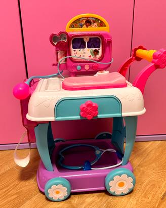 CARRELLO DELLE CURE DOTTORESSA PELUCHE