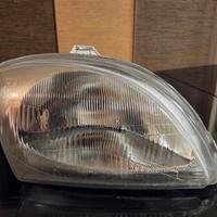 Faro anteriore DX Fiat 600 
