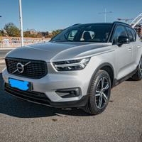 Volvo X40 T3 RDESIGN 156cv 