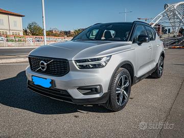 Volvo X40 T3 RDESIGN 156cv 
