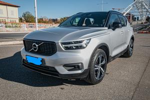 Volvo X40 T3 RDESIGN 156cv 