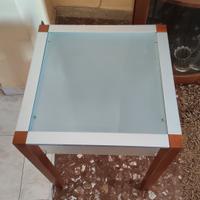 tavolinetto quadrato 