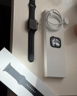 Apple Watch Series 11 GPS + Cellular 42mm JetBlack
