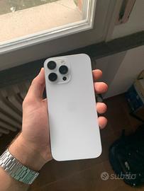iPhone 16 Pro Max 256GB – 🔋Batteria 100% 1 ciclo