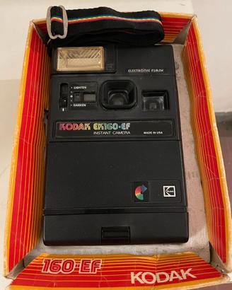 Macchina fotografica istantanea kodak EK-160-EF