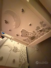 Lettino fasciatoio pali cameretta neonata