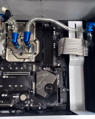 Case NZXT, Aorus X570 Elite, AMD Ryzen7 5800X