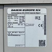 Mini Chiller Daikin EWYQ009ACV3P