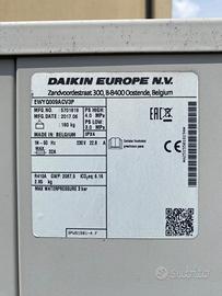 Mini Chiller Daikin EWYQ009ACV3P