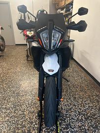 Ktm 890 smt